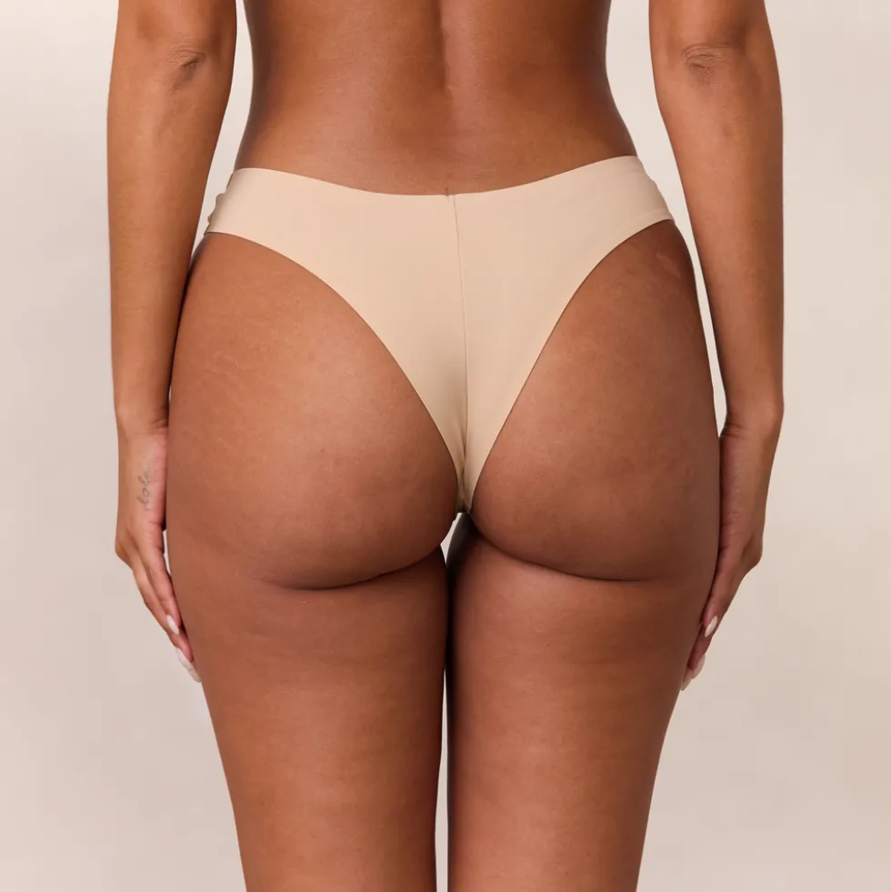 Brésilien Everyday Form - Sable