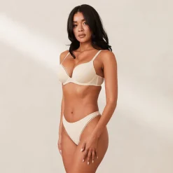 Comfort T-shirt Soutien-Gorge Push-Up et String Ensemble - Latte