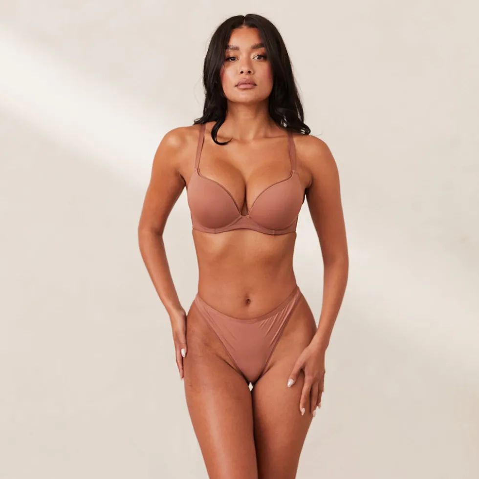 Comfort T-shirt Soutien-Gorge Push-Up et String Ensemble - Moka