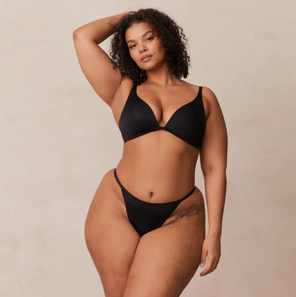 Light Plunge Soutien-Gorge T-Shirt Sans Armatures et String/Culotte Ensemble - Noir