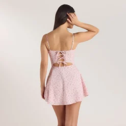 Robe Courte à Plis et Dentelle - Rose Floral