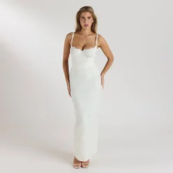 Robe Longue avec Body Blossom - Crème