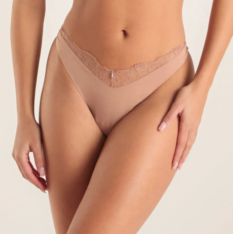 String Anti-Gravity - Miel