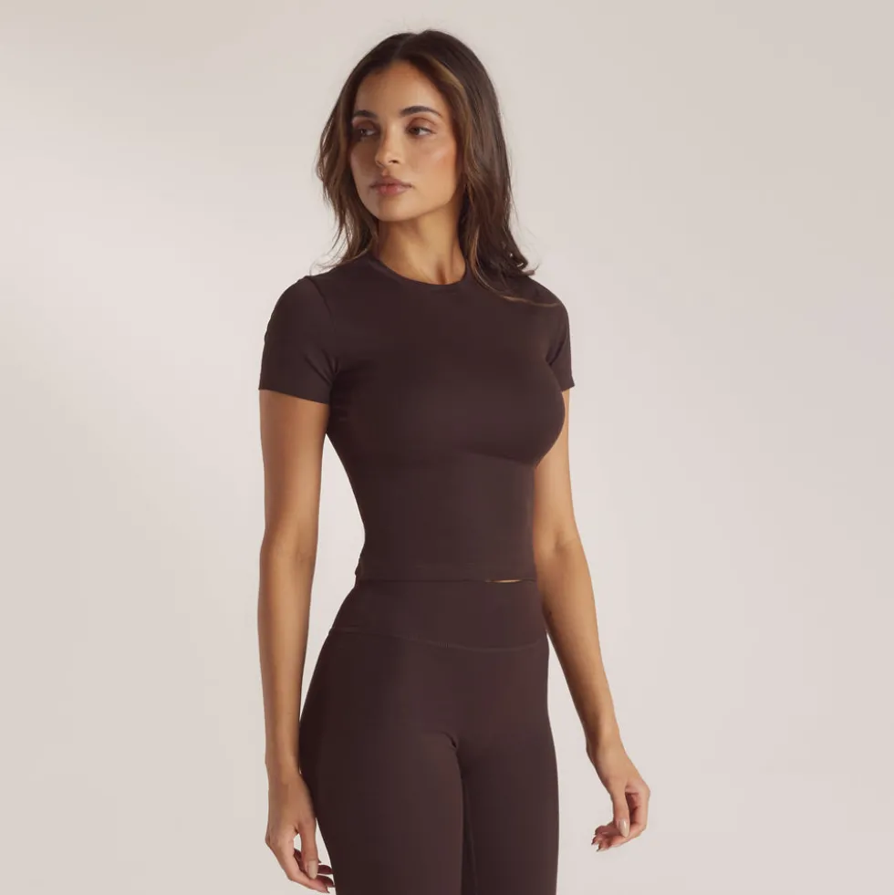 Top Classique Ajusté - Brun Foncé